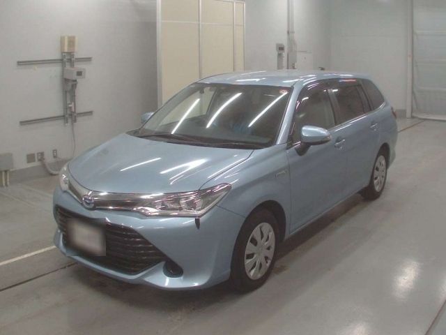 33107 Toyota Corolla fielder NKE165G 2015 г. (CAA Tokyo)